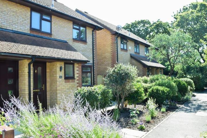 Beautiful 3 Bed Home In The Heart Of New Forest Hordle Exteriér fotografie